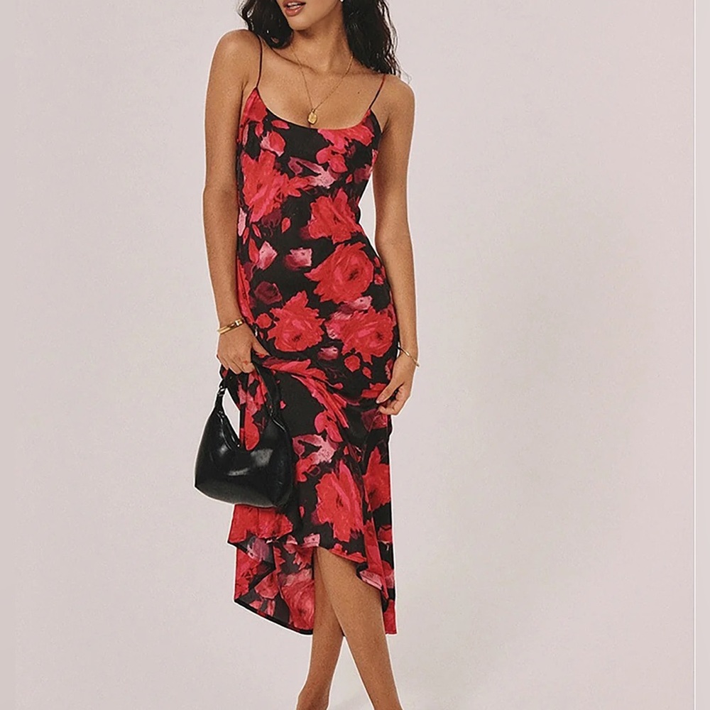 Floral Backless Low-Cut Long Dress